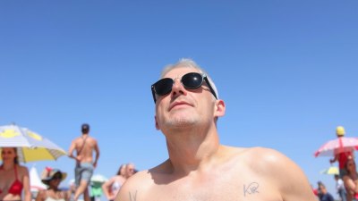 Защо някои хора обожават време от 38 °C, а други се разтапят