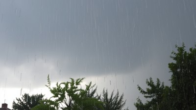 Дъждът не оправи нещата, но ни даде въздух