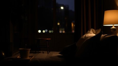 Защо понеделниците са по-тежки, ако навън е още тъмно