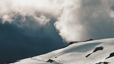 Защо полярните струйни течения движат зимните явления
