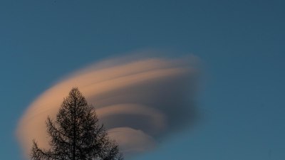 Как ветровете се канализират през планински проходи