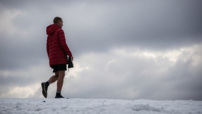 Защо тялото реагира на времето с емоционални сигнали