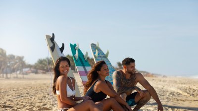 Жегата е онзи приятел, който говори над всички и забравя дезодоранта