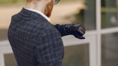 Психологическата травма от това да изгубите ръкавица на публично място