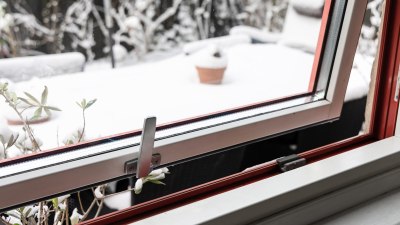 Защо винаги забравяте, че един прозорец е останал отворен