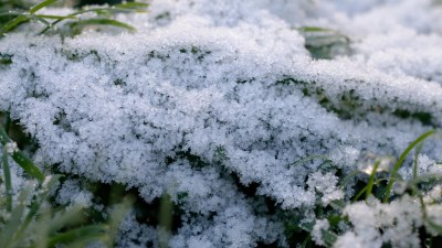 Какво е градушица и как се различава от сняг и градушка